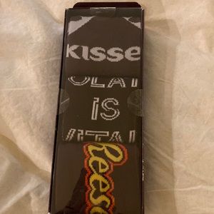 🎁NWT Hersheys 3 pc sock set